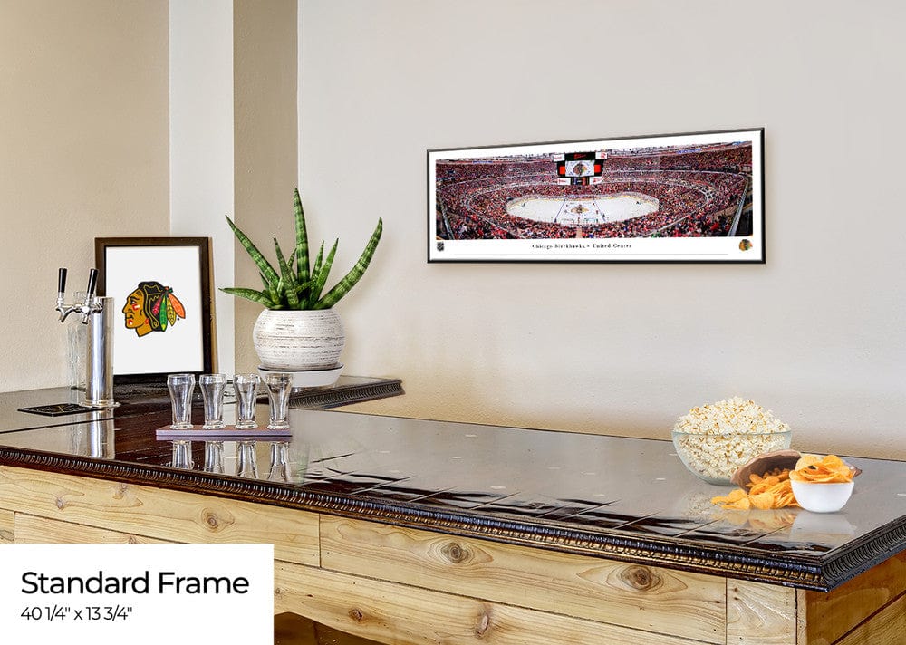Adult Chicago Blackhawks Panoramic Fan Cave Decor - United Center Picture - Unisex