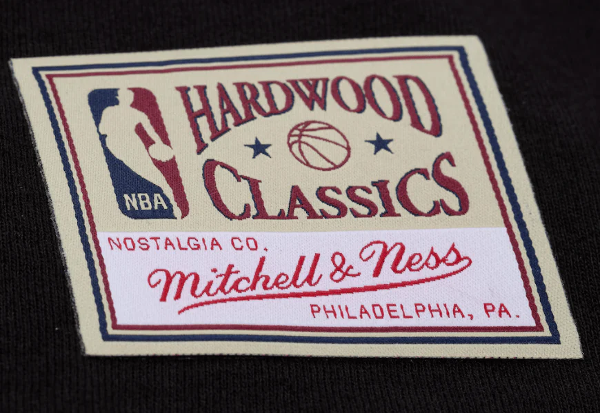 Adult Allen Iverson Philadelphia 76ers Mitchell & Ness Black Real NBA Big Face T-Shirt - Men's - Image 5