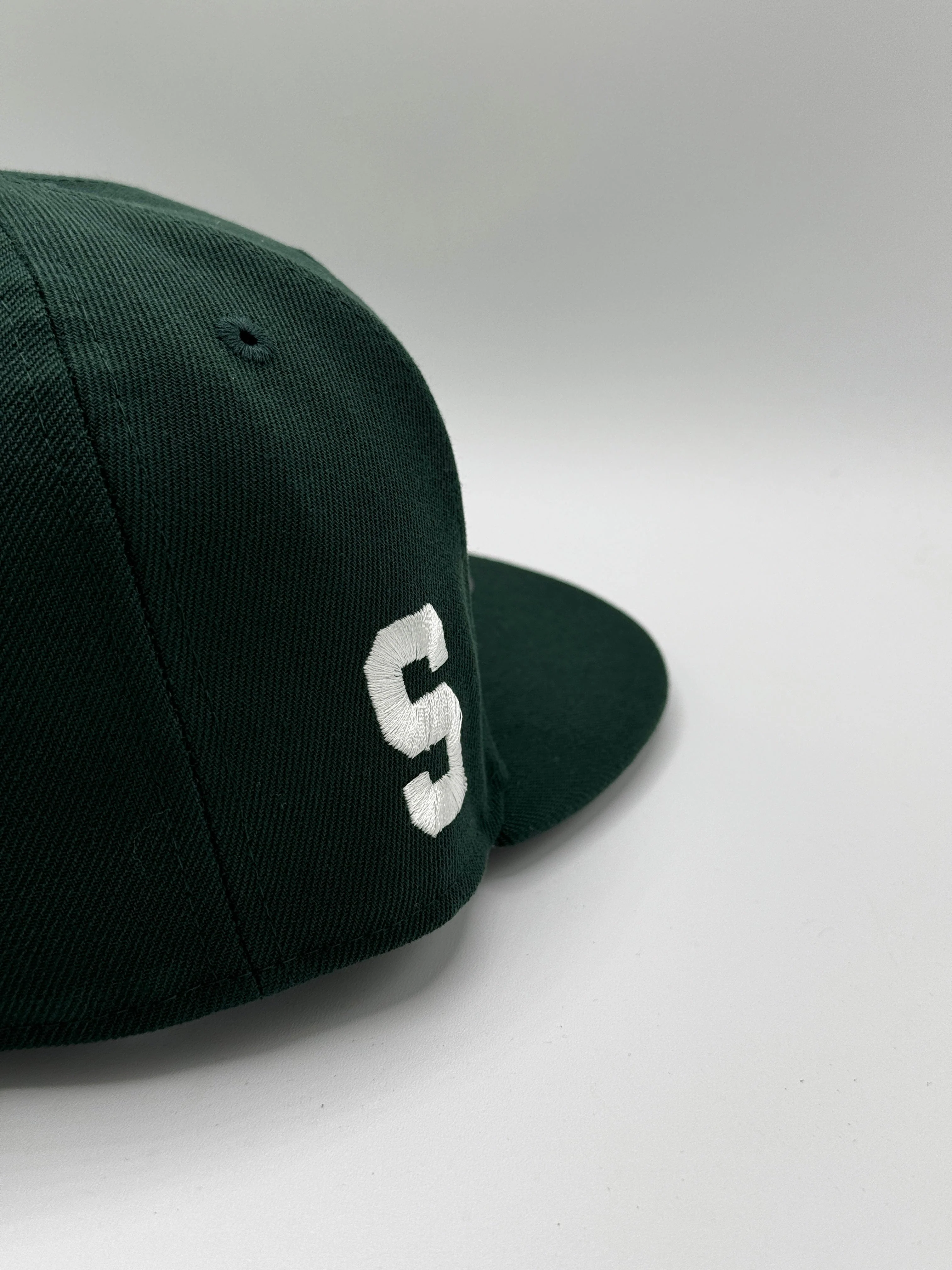 Adult Michigan State Spartans New Era Green NCAA 'Blue Bloods' Custom 59FIFTY Fitted Hat - Men's - Image 2