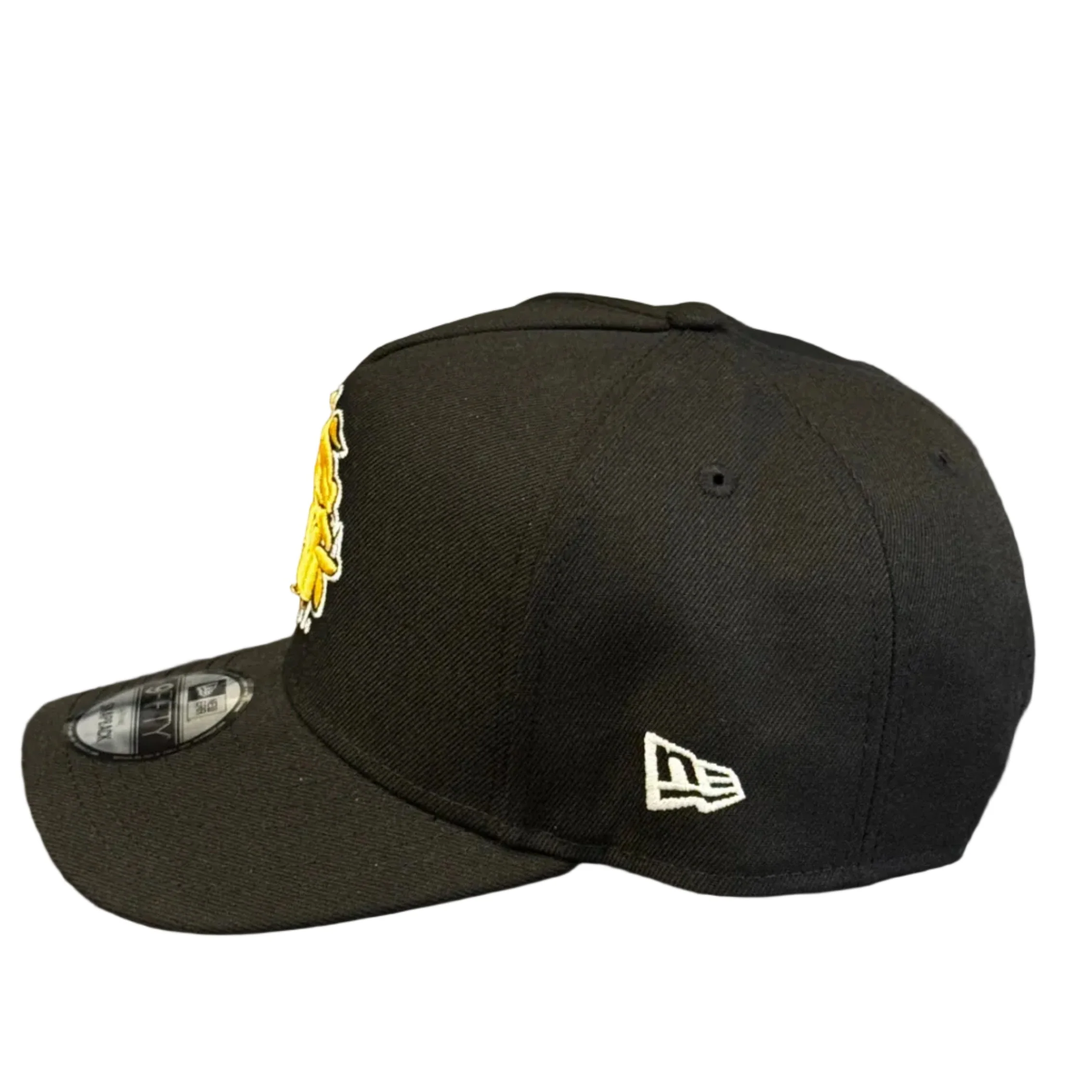 Adult Minnesota-Duluth Bulldogs New Era Black A-Frame 9FIFTY Adjustable Snapback Hat - Men's - Image 2
