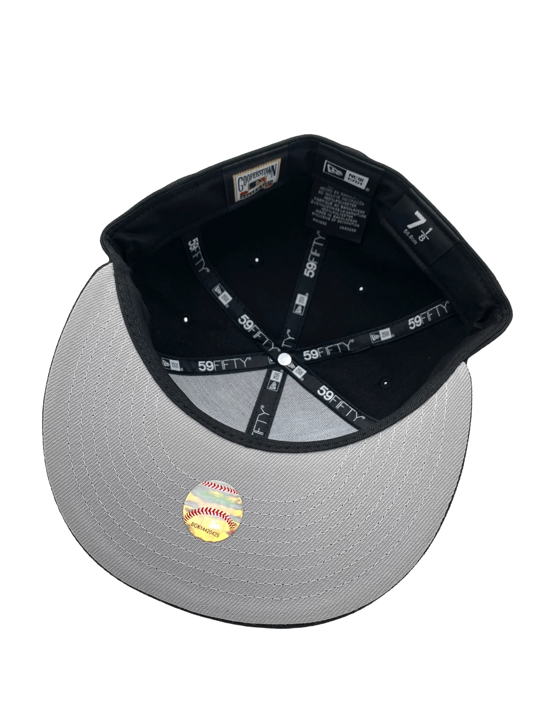 Adult Atlanta Braves New Era Black/White Scripts 59FIFTY Fitted Hat - Men's - Image 2